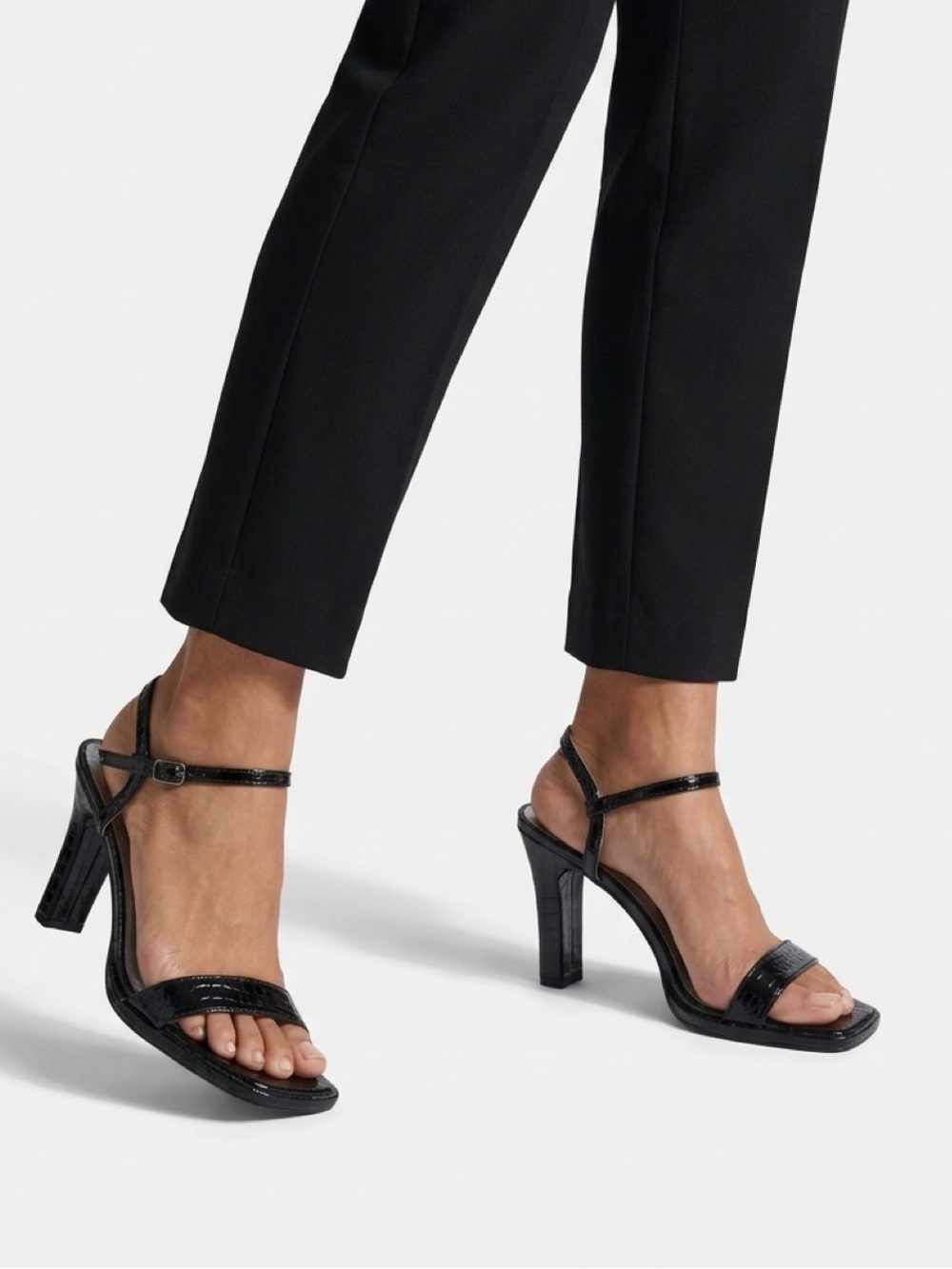 Vintage Madison Black Croc Embossed Square Toe Strappy Block Heel Sandals